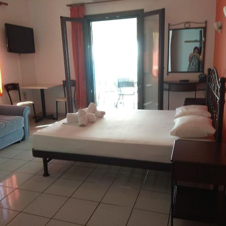 Marinos Aparts Aparthotel Sivota  Exterior photo